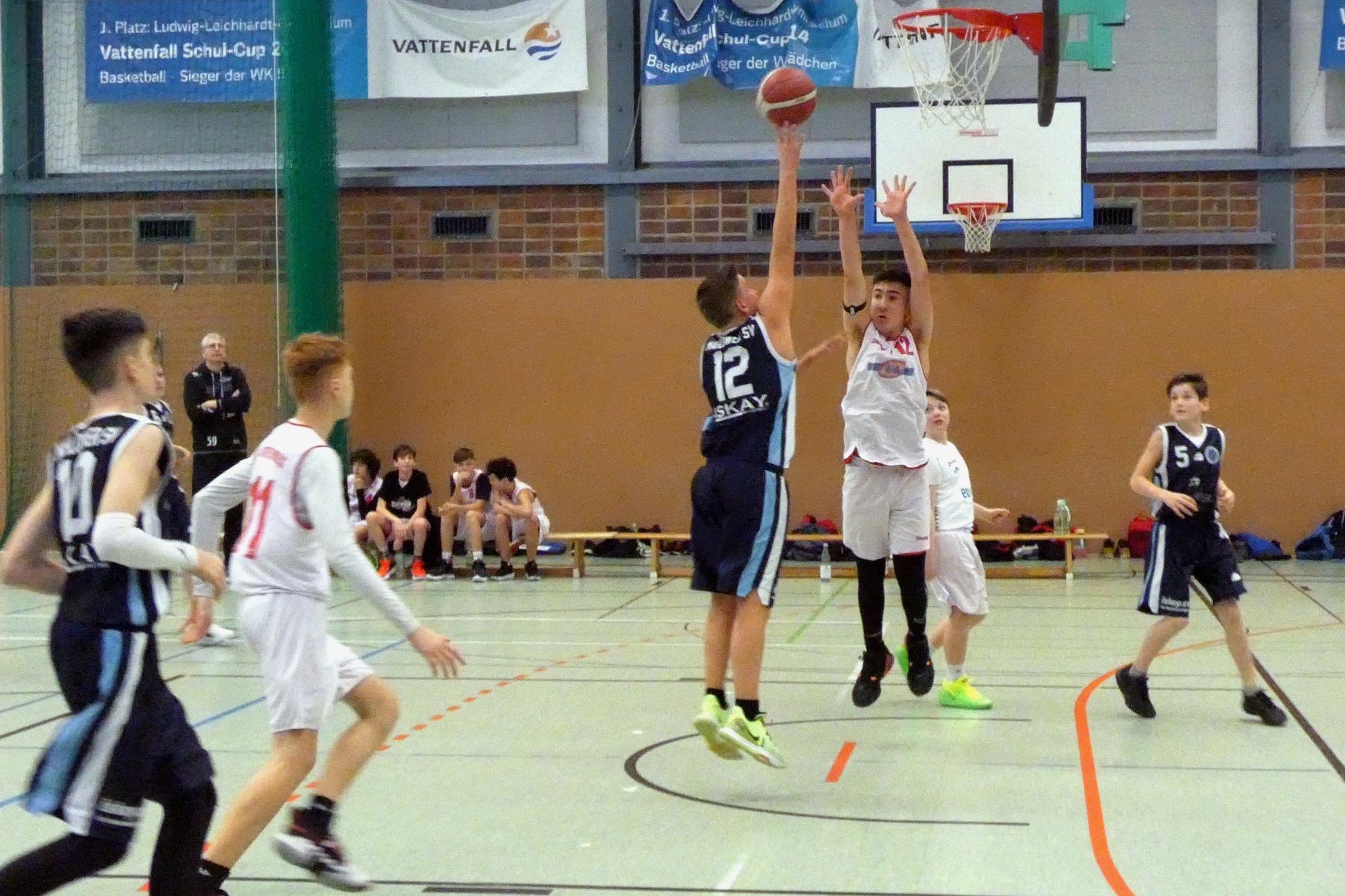 Die u14 - hier gegen den BBC Cottbus - startete mit zwei Siegen in die Meisterrunde der Oberliga Brandenburg.